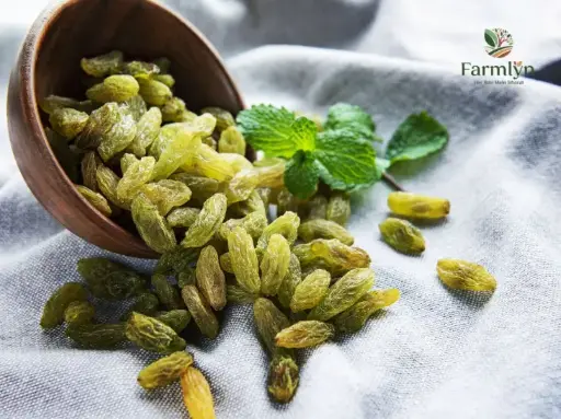 Farmlyn Premium Dried Seedless Green Raisins – 500g